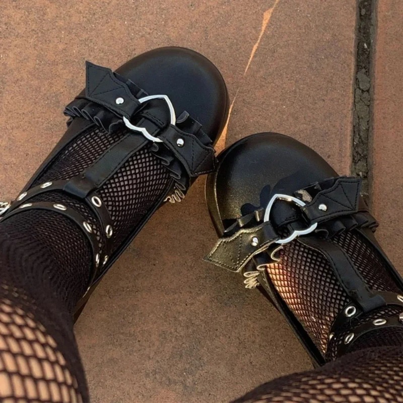Women Shoes Wedges - Sepatu Mary Janes Wedges Gesper Hati