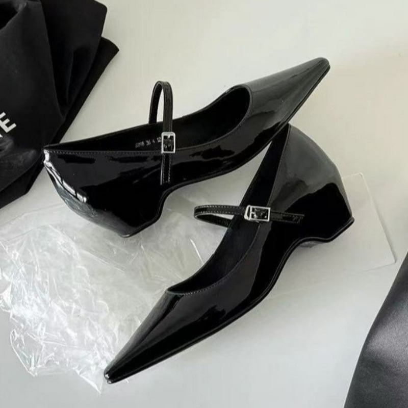 Sepatu Wanita Model Terbaru 20 - Women Shoes Wedges ulasan dan harga